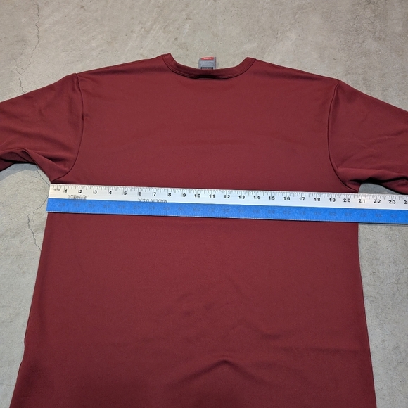 Nike Team Fit Red Washington State Athletic Dept Men's M T-Shirt Flaws - Picture 8 of 8